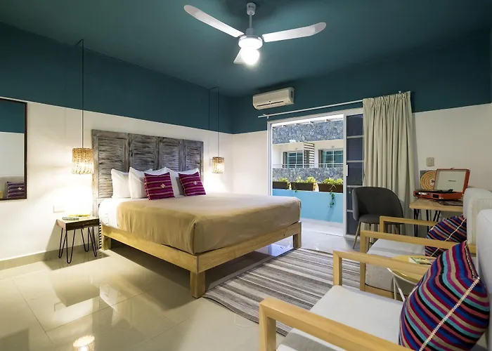 Hotel Selina 2*