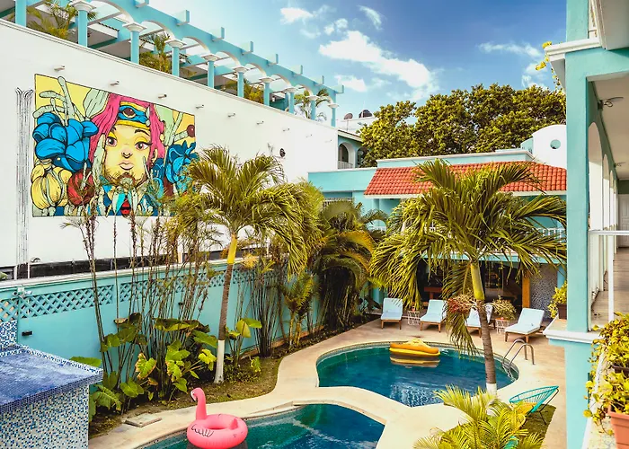 Selina Hotel 2*